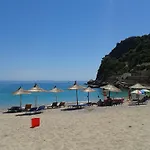Magic Ionian & 4* Himare