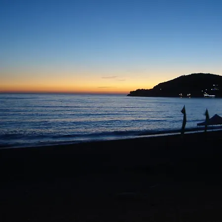 Gasthuis Magic Ionian & Himare