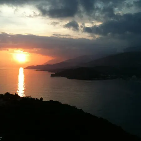 Magic Ionian & 4* Himare