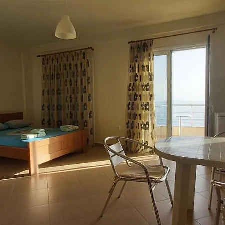 Magic Ionian & Casa de hóspedes Himare