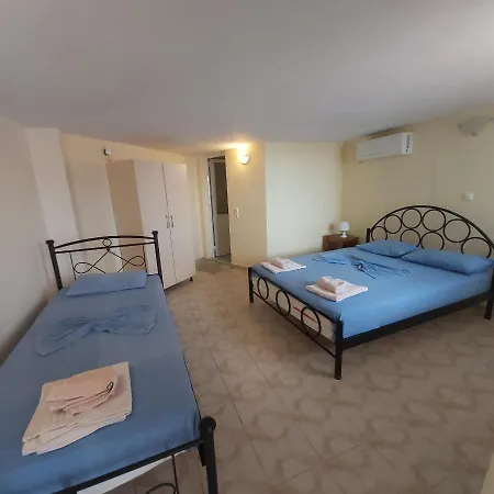 Magic Ionian & Guest house