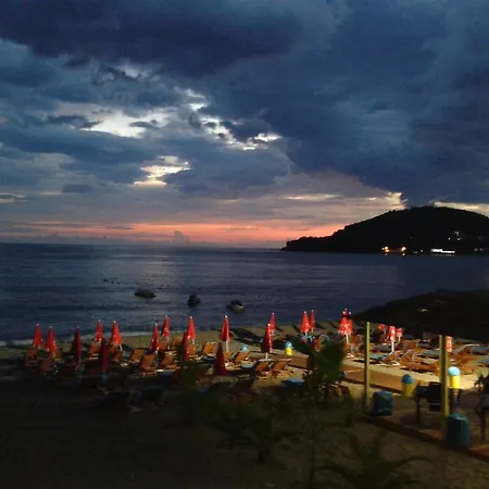 Guest house Magic Ionian & Himare