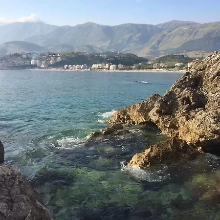 Magic Ionian & Guest house *