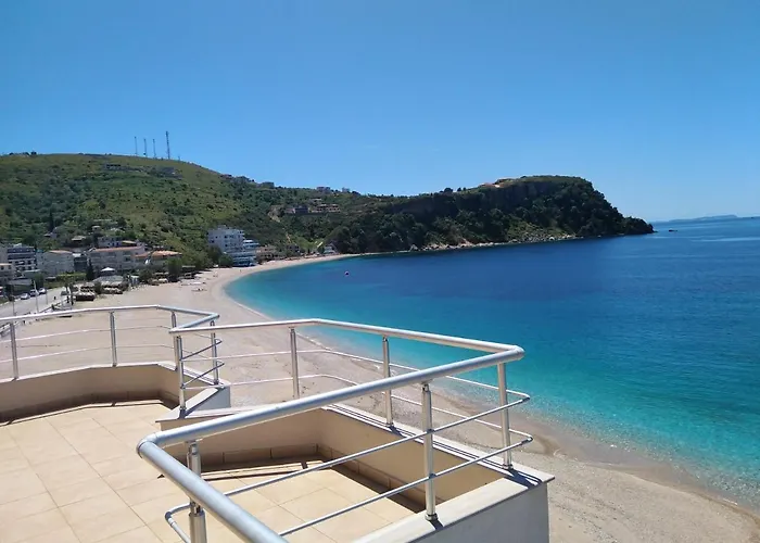 Magic Ionian & Guest house Himare
