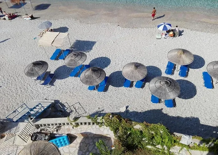 Guest house Magic Ionian & 4*