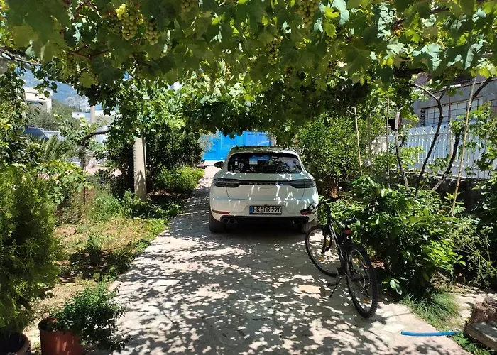 Magic Ionian & 4* Himare