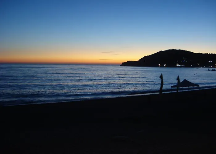 Guest house Magic Ionian & Himare