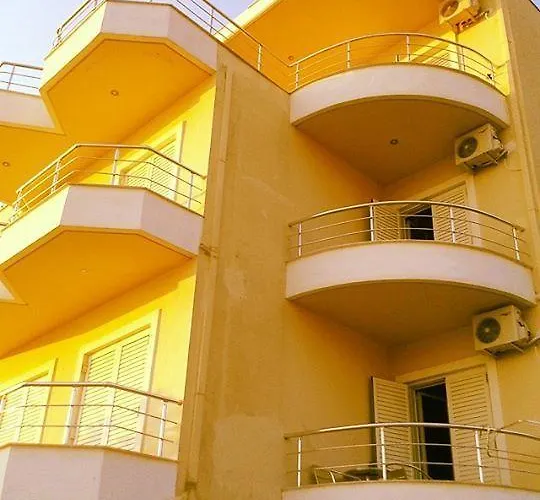 Guest house Magic Ionian & Himare