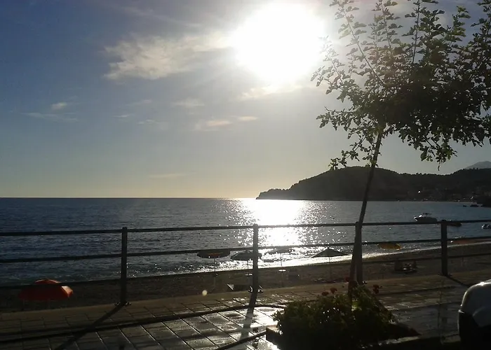 Magic Ionian & Guest house 4*