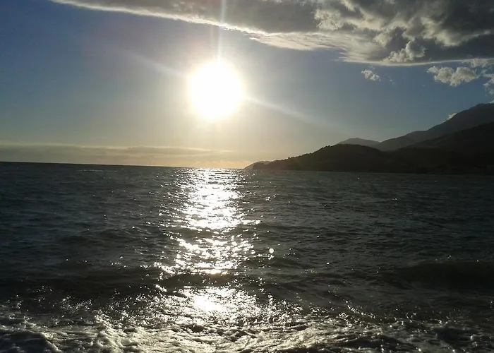 Magic Ionian & 4* Himare